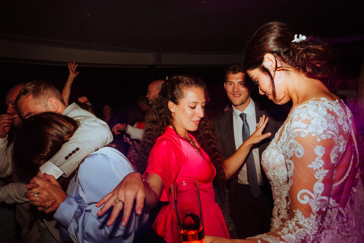 SANT FFRAED HOUSE WEDDING PHOTOGRAPHY 082 SANT FFRAED HOUSE WEDDING PHOTOGRAPHY 082